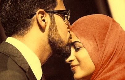 शोहर को दूसरी औरत से दूर रखने का वजीफा - Shohar Ko Dusri Aurat Se Dur Rakhne Ka Wazifa, Dua, Amal, Istikhara, Tarika, Upay